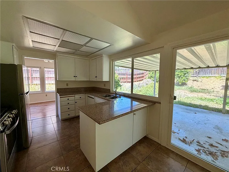 3430 Bahia Pl — Photo 8