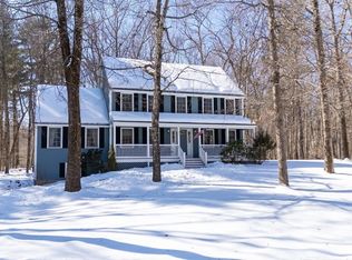 6 Gates Farm Cir, Haverhill, MA 01832