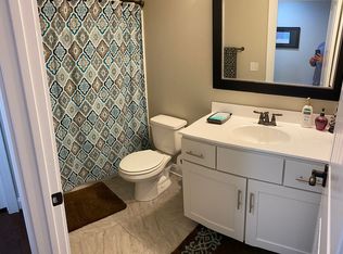 1402 Trafalgar Dr, Winterville, NC 28590