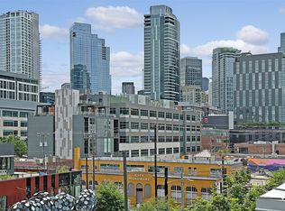 401 9th Ave N APT 401, Seattle, WA