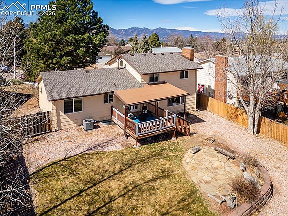 4th image of 6686 Lange Cir