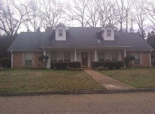 334 Woodrun Dr, Ridgeland, MS 39157