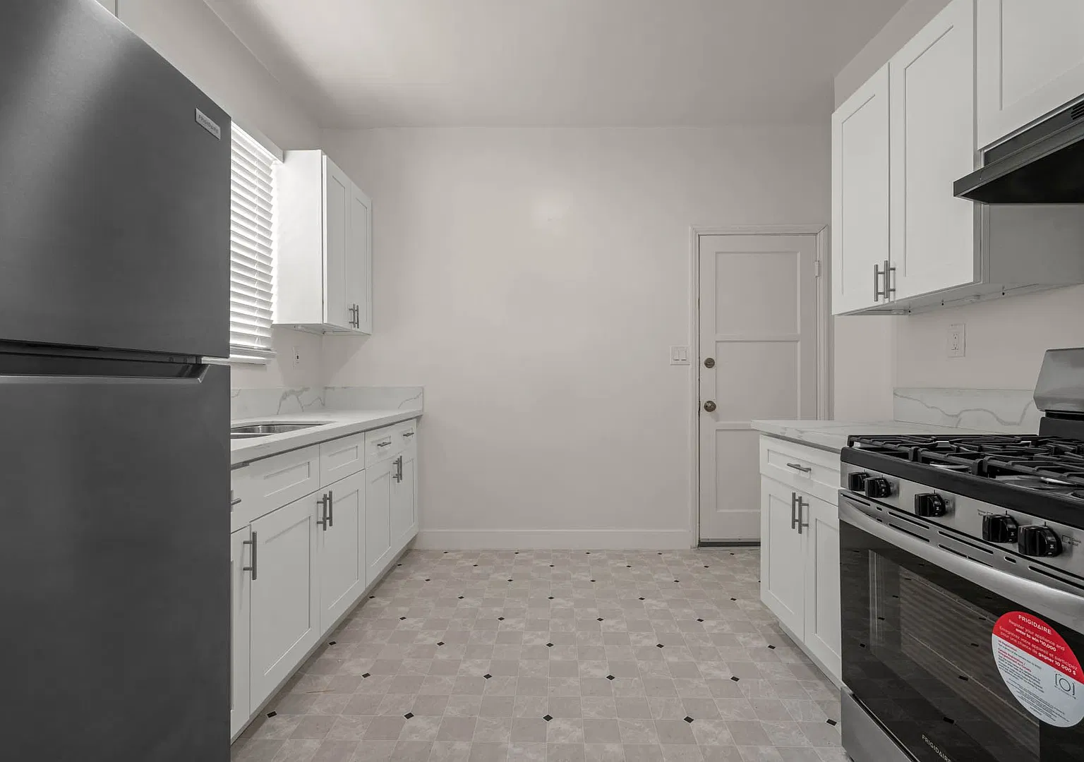 4180 Garthwaite Ave — Photo 3