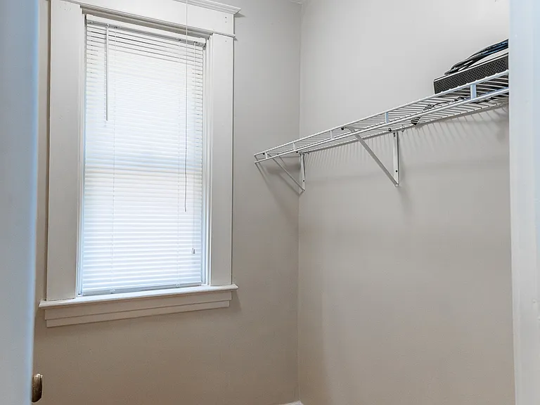 1609 Westfield St — Photo 24