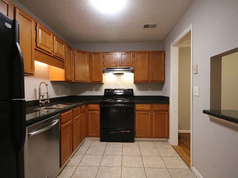 680 Coventry Township Ln — Photo 12