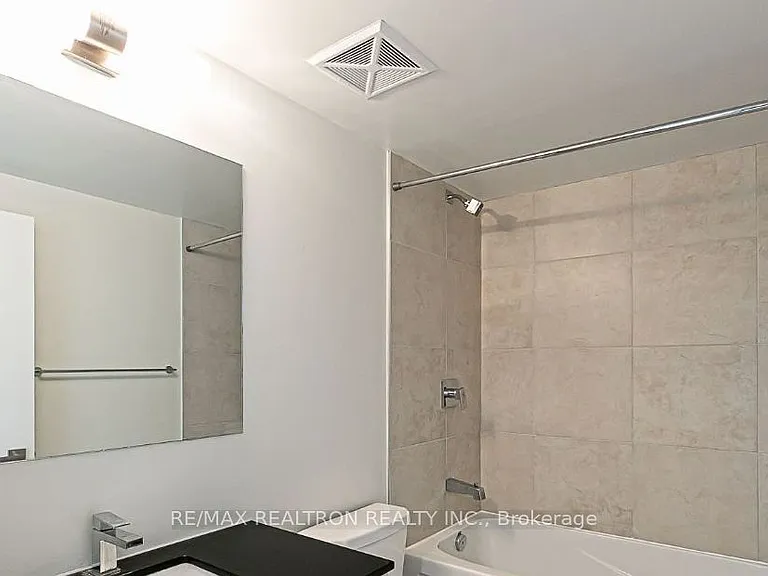 31 Tippett Rd #636 — Photo 18