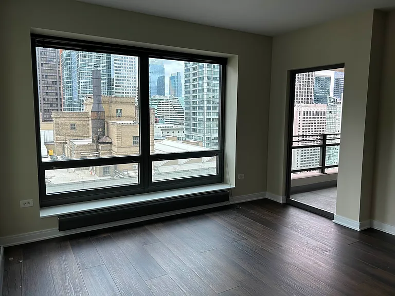 130 N Garland Ct #2408 — Photo 8