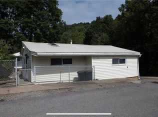 136 Lincoln Ave, Mc Kees Rocks, PA 15136