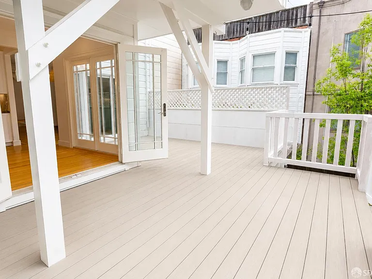 2825 Filbert St — Photo 29