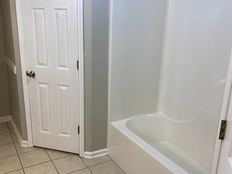 1307 Shirewood Ct — Photo 11
