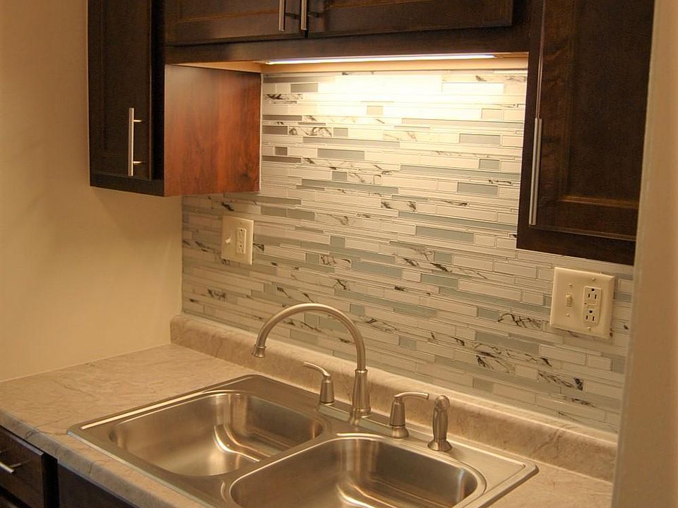 1st image of 223 Marengo Ave APT 3