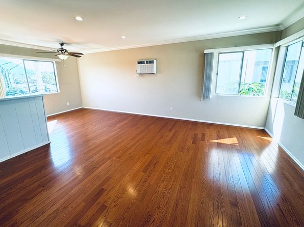 2708 W Clark Ave #J3