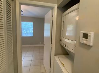 208 NW 43rd Ct #2, Fort Lauderdale, FL 33309