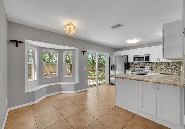 4729 White Bay Cir — Photo 9