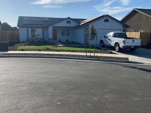 1179 S Chess Terrace Place W, Porterville, CA 93257