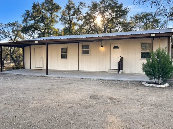 1375 Peaceful Ln, San Antonio, TX 78264