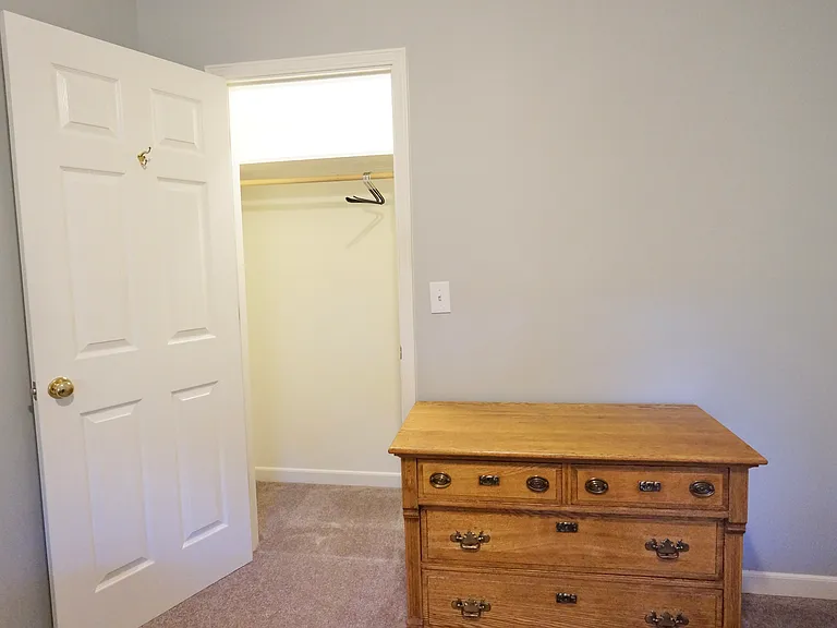 215 Boiling Springs Rd — Photo 14