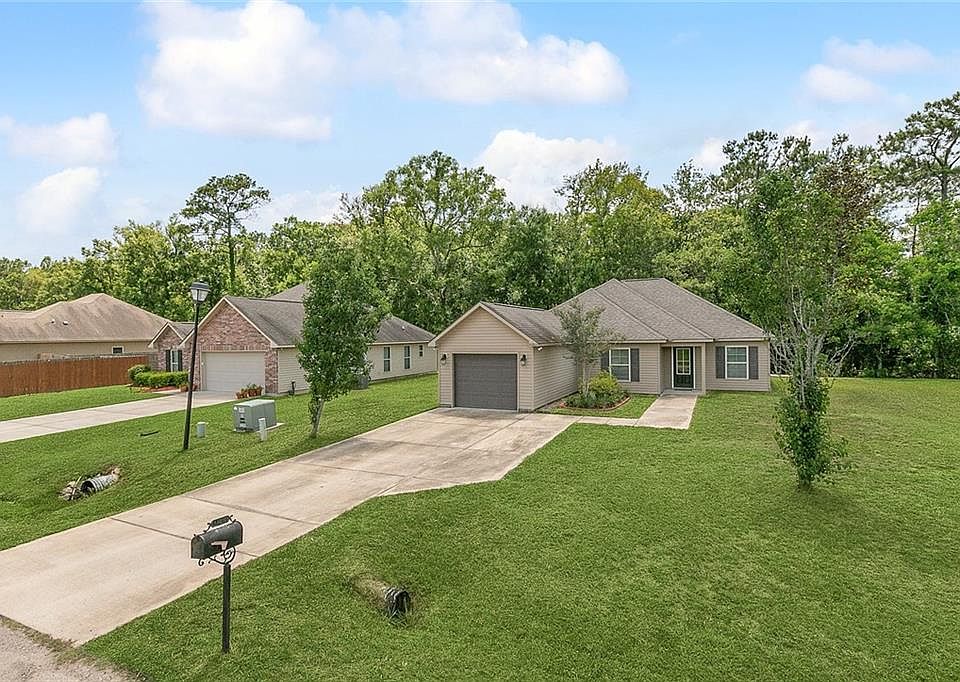 41265 Snowball Cir, Ponchatoula, LA 70454 MLS 2398271 Zillow