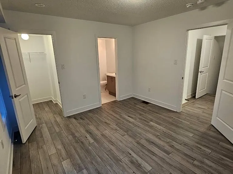 763 Stanstead Path — Photo 27