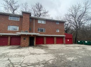 5010 N Sheridan Road, Peoria, IL 61614