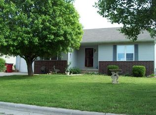 1516 W Ridgecrest St, Ozark, MO 65721