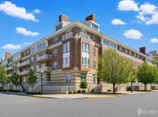 368 Rector St Unit 414, Perth Amboy, NJ 08861