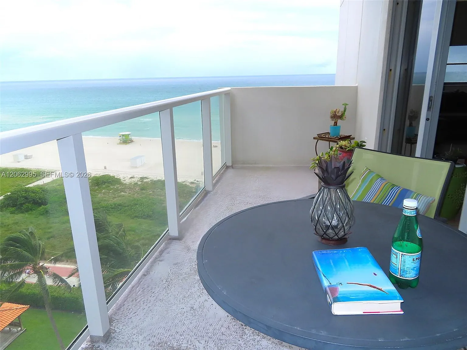 Arlen Beach Condo — Photo 3