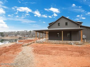 163 Deerwood Trl, Dadeville, AL 36853