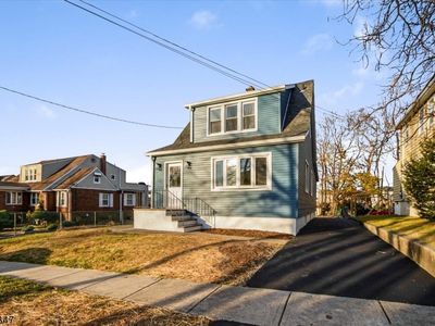 22 S Mountain Ave, Cedar Grove, NJ, 07009