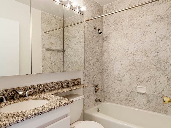 5th image of 245 E 44th St APT 28B