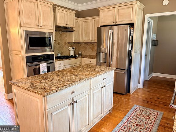 5th image of 7106 Golfside Dr SE