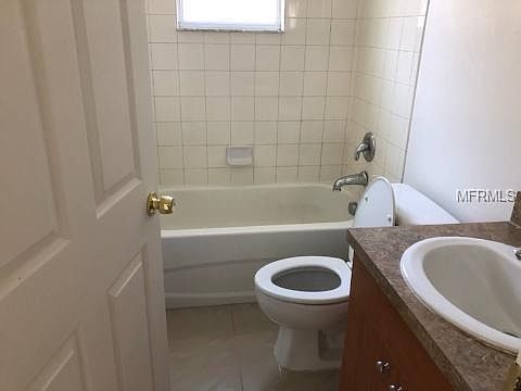 4th image of 5033 Betty St N