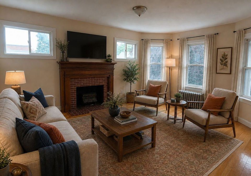 1st image of 52 Nixon St APT 2