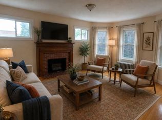 52 Nixon St APT 2, Dorchester Center, MA 02124