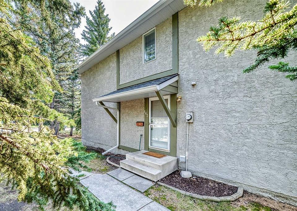 1st image of 6915 N Ranchview Dr NW #163