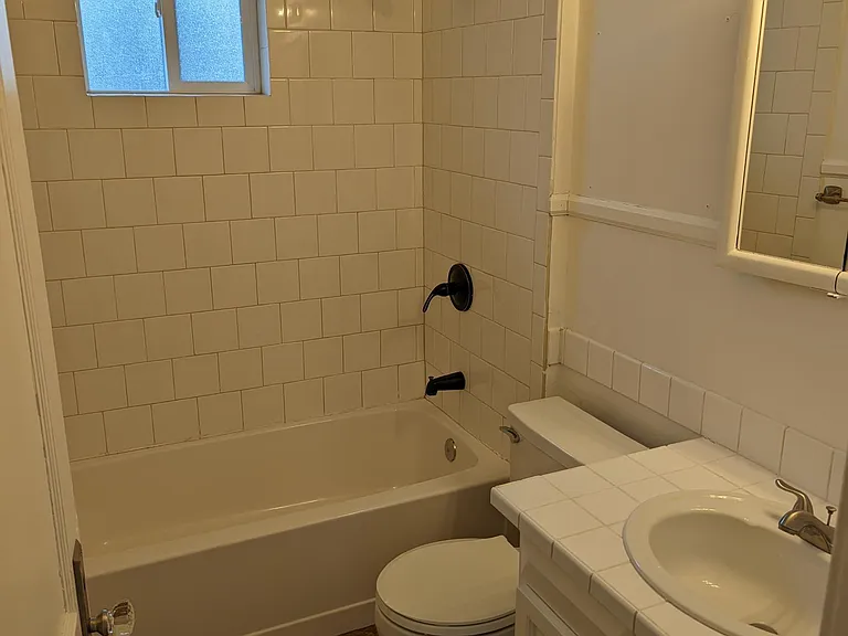 1552 Garfield St — Photo 8
