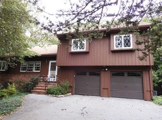 599 Forest St, Methuen, MA 01844