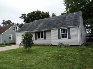 633 Sydney Ave, Loves Park, IL 61111