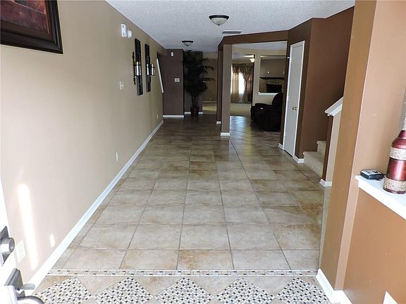 2nd image of 10566 Ballard Dr