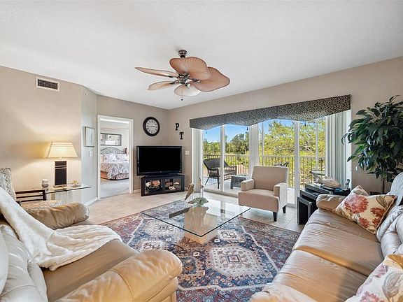 3rd image of 960 Starkey Rd APT 5303