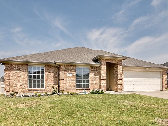 3rd image of 1809 Millbrook Dr