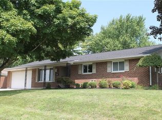 513 Durst Dr, Englewood, OH