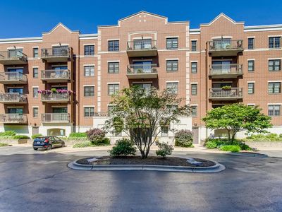 420 W Burlington Ave UNIT 205, La Grange, IL, 60525