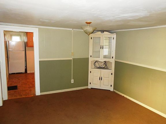 3rd image of 311 Montgomery St