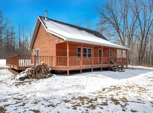 2832 E Pioneer Trl, Foxboro, WI 54836