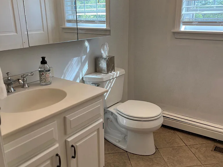 154 Beverly Rd — Photo 26