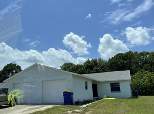 602 S Old County Rd, Edgewater, FL 32132