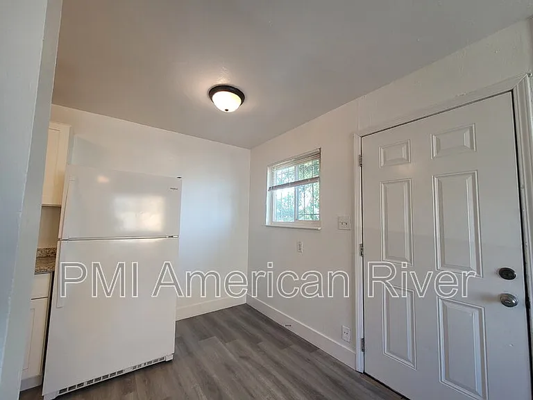3729 Balsam St #6 — Photo 8
