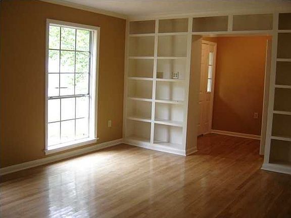 Living room w/ builtins