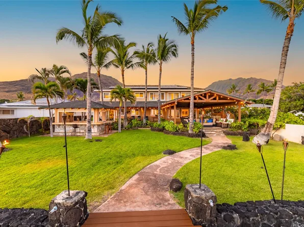 84-853 Moua St, Waianae, HI 96792